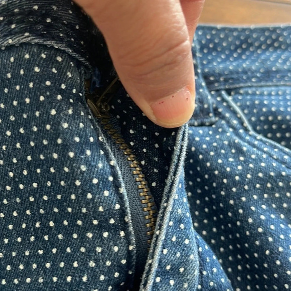 Earl Jean mini Skirt Womens 8 Navy Blue Polka Dot A Line Front Zip light stretch - Picture 10 of 12